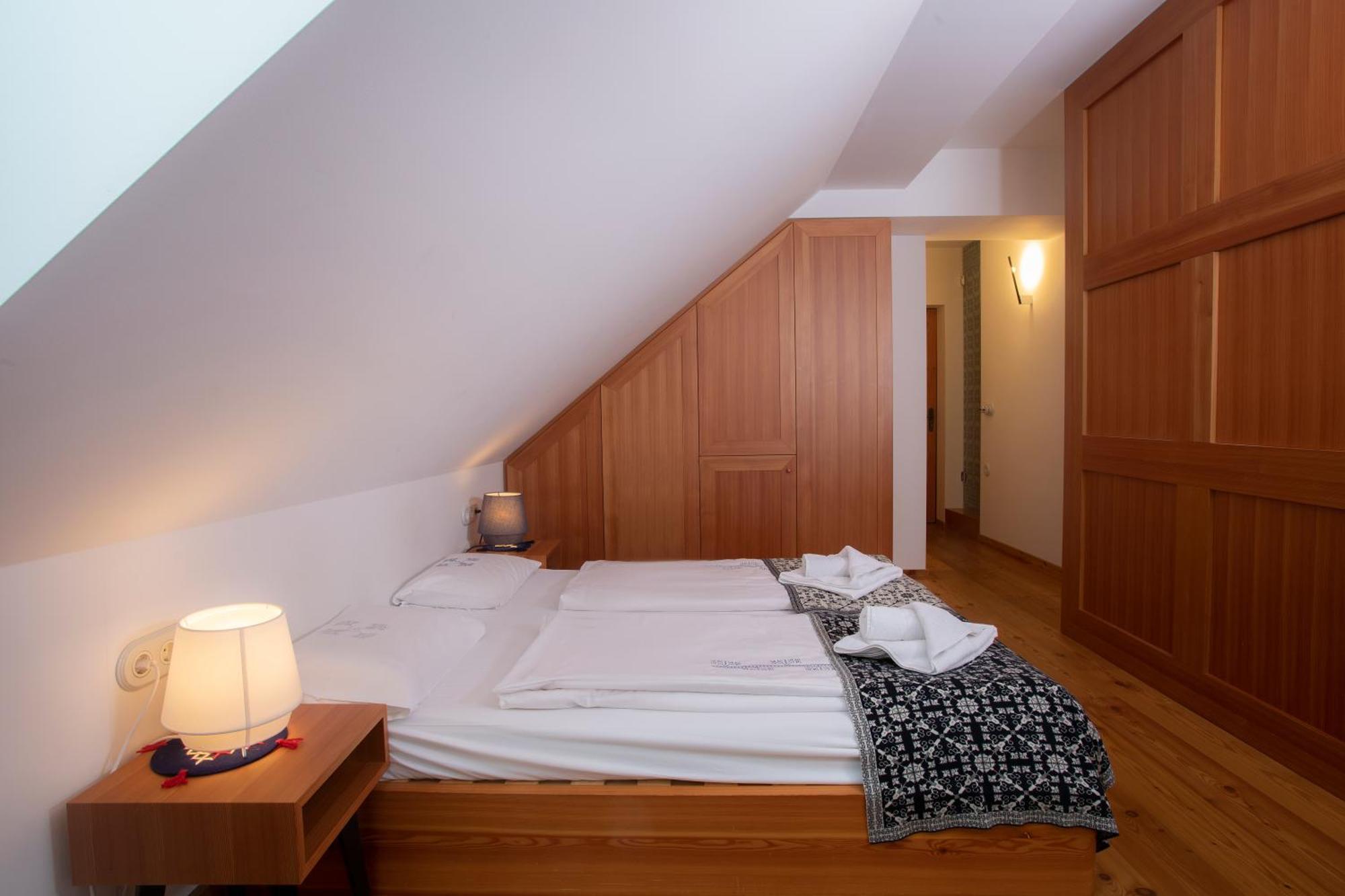 Pr'Gavedarjo Eco Heritage B&B Kranjska Gora Zimmer foto