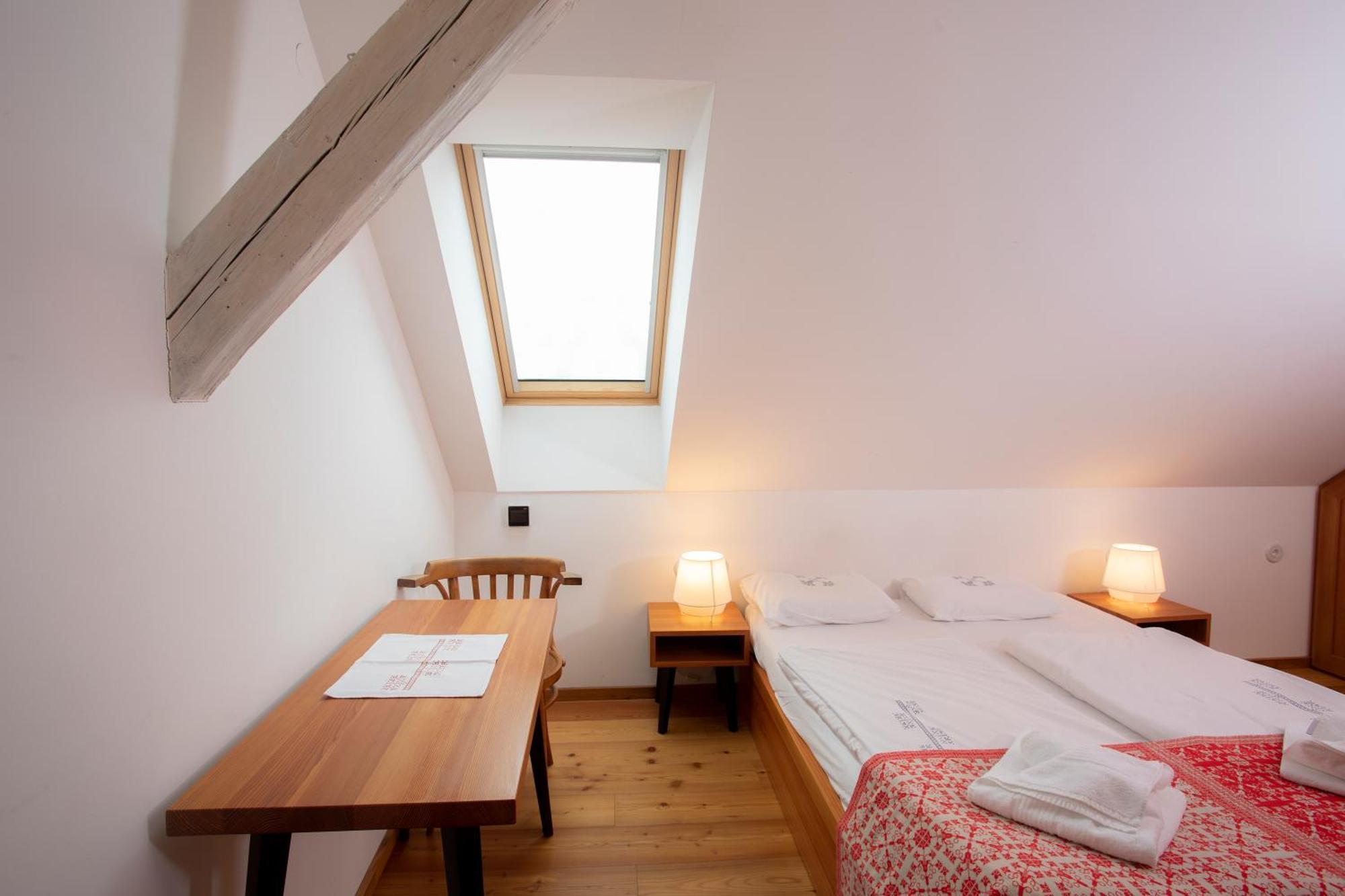 Pr'Gavedarjo Eco Heritage B&B Kranjska Gora Zimmer foto